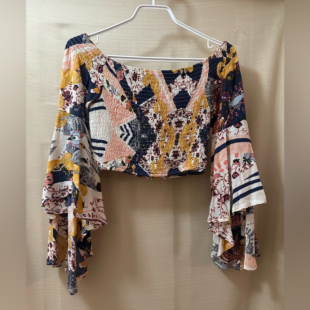Jaase Handmade in the Shed Boho Bell Sleeve Crop Top Size M Smocked Festival